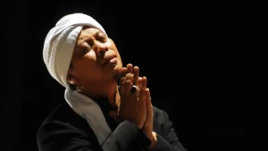 Mengenal Lebih Dekat Opick: Sang Maestro Musik Religi yang Berawal dari Jalur Rock